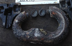 mooring chain links